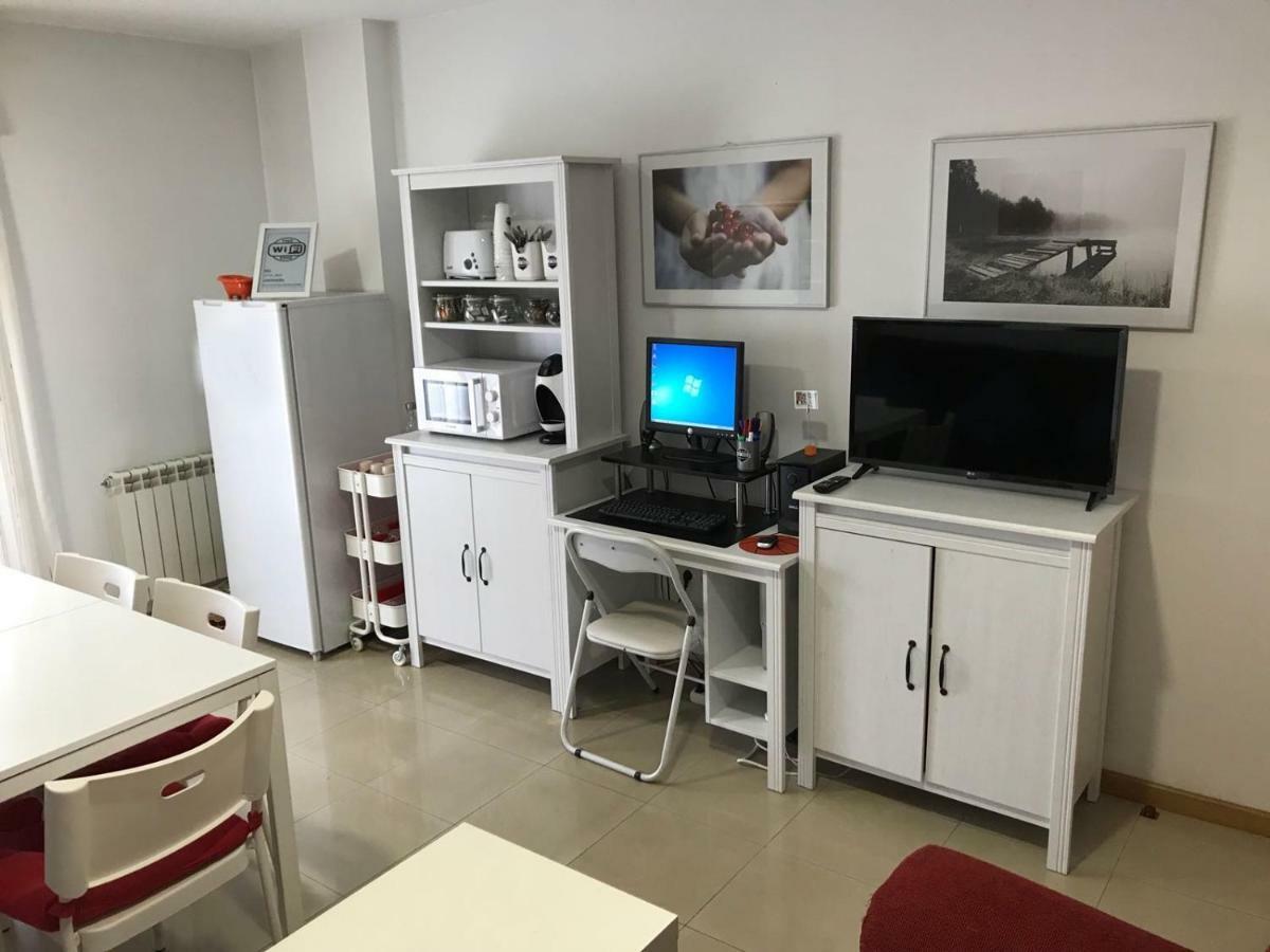 Hostal Las Eras Cubillos del Sil Eksteriør billede
